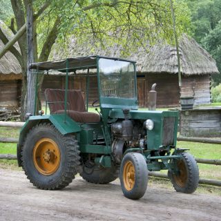 Ciągnik SAM